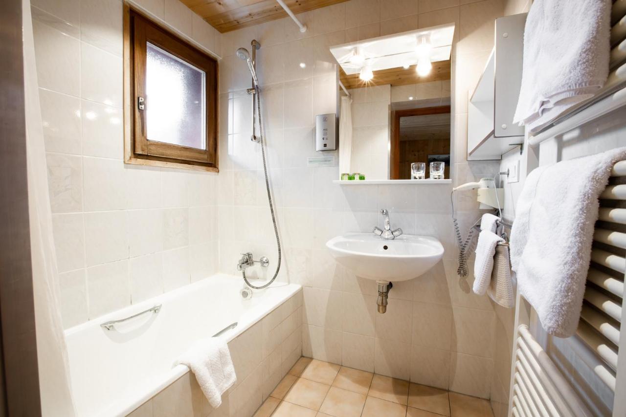 Hotel Les Bruyeres 모르진 외부 사진